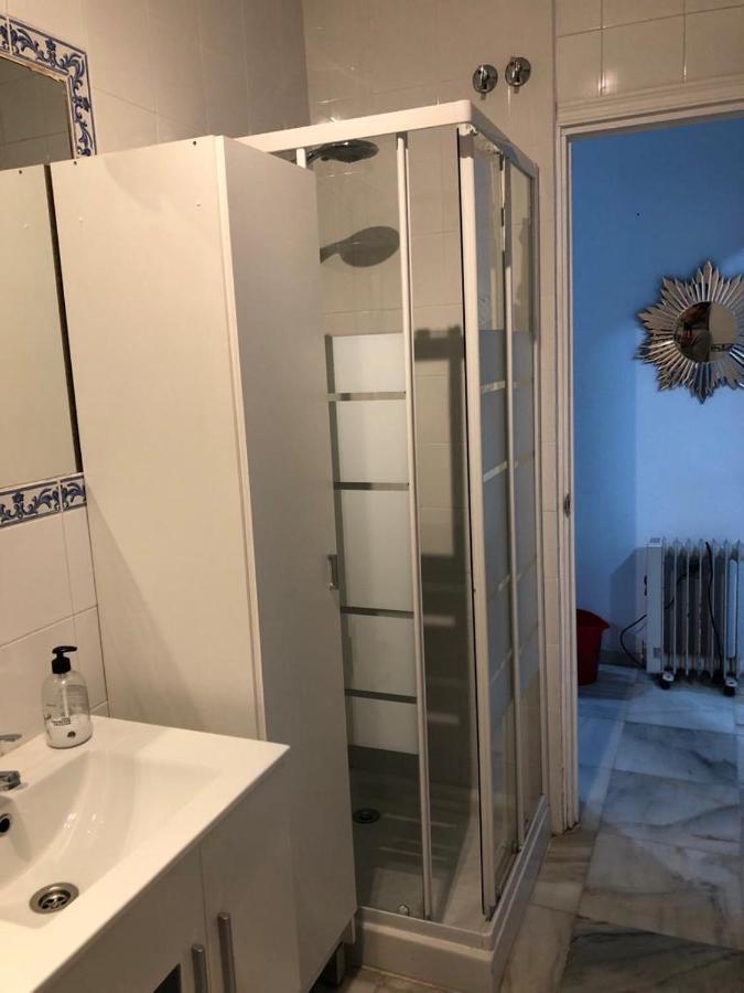 Tablada Los Remedios Севиля Екстериор снимка